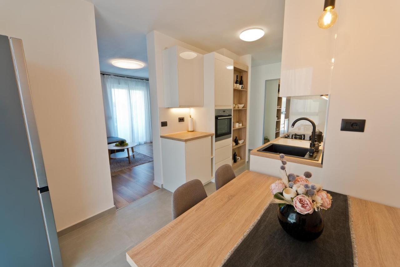 Malemi Apartment Пула Экстерьер фото