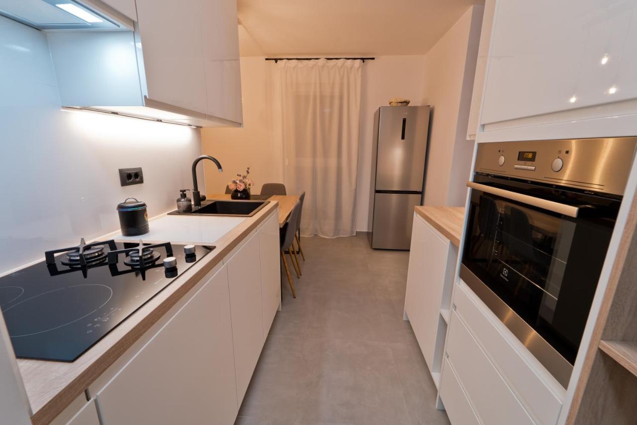 Malemi Apartment Пула Экстерьер фото