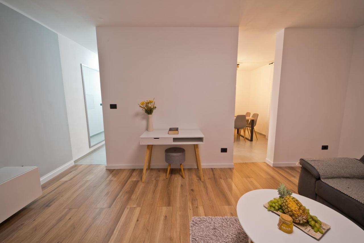 Malemi Apartment Пула Экстерьер фото